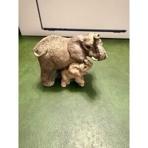 Safari Elephant Figurine Mother & Baby Wildlife Statue Good Luck Decor 4”